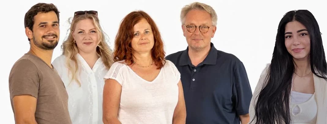 Nikos, Anna, Corinna, Daniel and Aylin from the Fumba Town Agency team